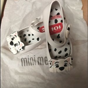 Mini Melissa’s
